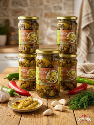 Стек Люти чушки „Рибка“ – Пукани и белени (6 броя х 270 гр) – Булмед 2002